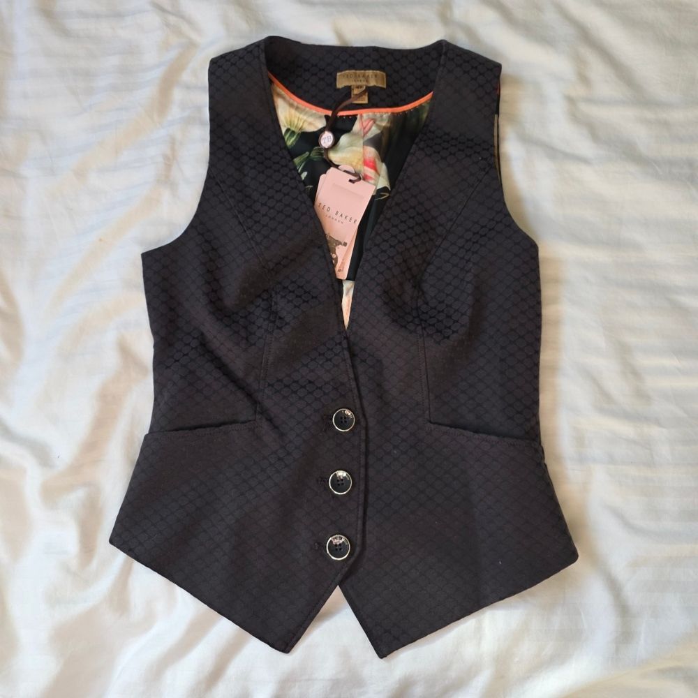 🍒NWT🍒 TED BAKER TUXEDO VEST
